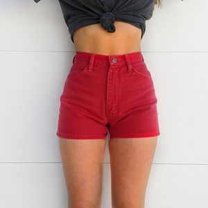 Wrangler red shorts vintage